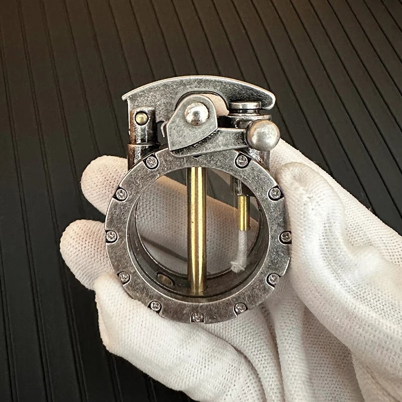 🔥HOT SALE NOW 68% OFF 🎁 - DIY Retro Metal Rocker Kerosene Windproof Lighter