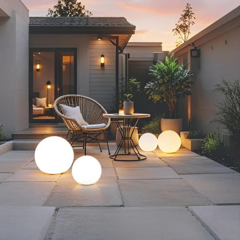 Decorative Spherical Outdoor Light