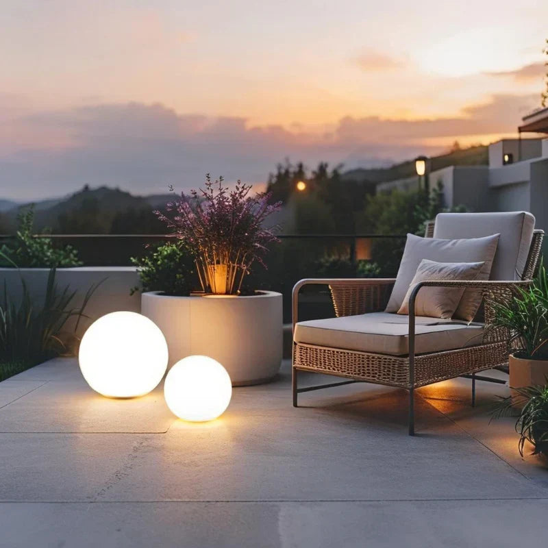Decorative Spherical Outdoor Light