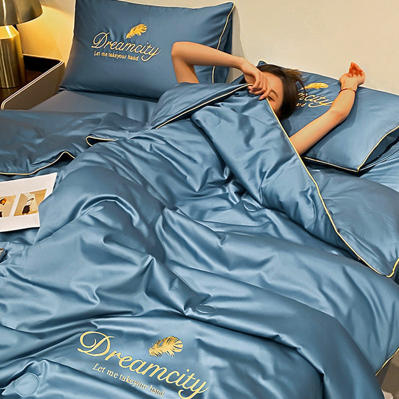 Get Ready For Summer🛏️ Summer Simple Ice Silk Quilt❄️