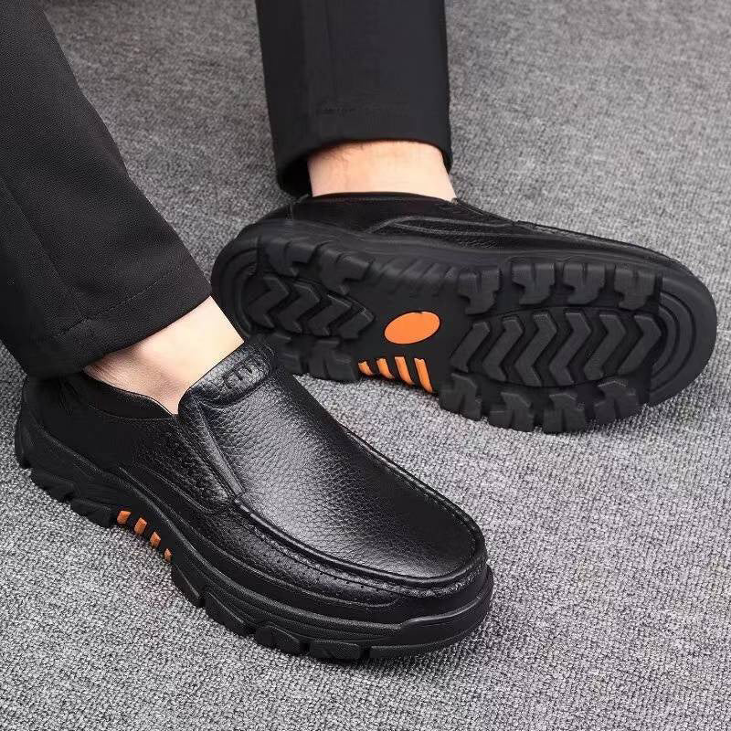 Men's Lightweight Non-Slip Breathable Retro Business Shoes